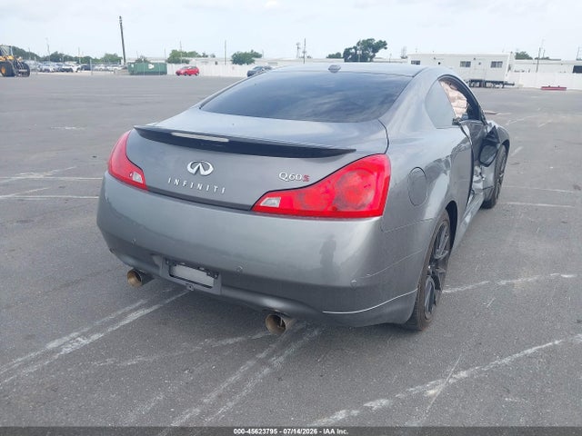 Продаж на аукціоні авто 2015 Infiniti Q60 S Limited, vin: JN1CV6EK3FM870275, номер лоту: 45623795