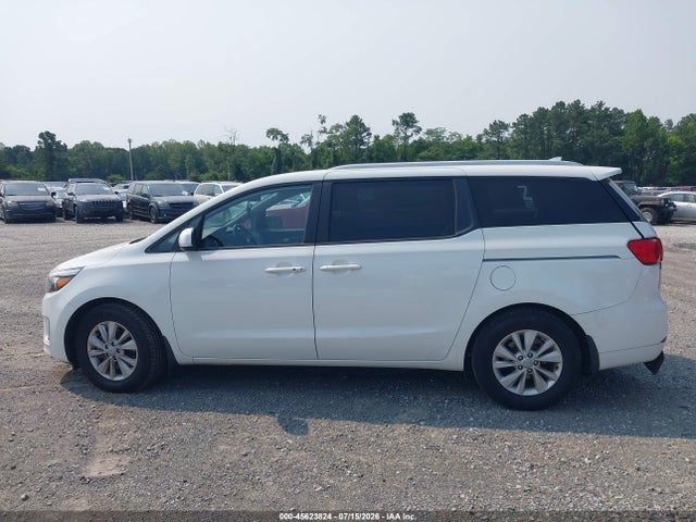 KIA SEDONA LX 2016 KNDMB5C17G6213855 Image 14