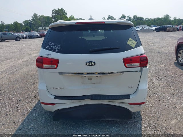 KIA SEDONA LX 2016 KNDMB5C17G6213855 Image 16