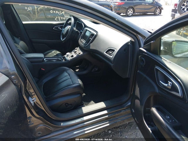 Продаж на аукціоні авто 2015 Chrysler 200 C, vin: 1C3CCCCB3FN501130, номер лоту: 45623829
