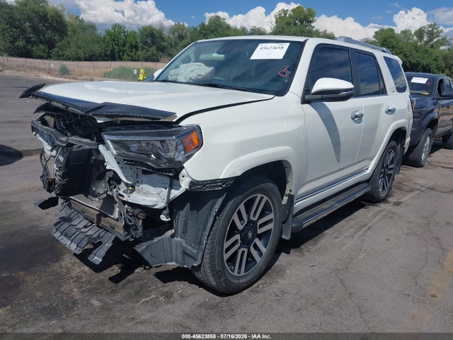 Toyota 4runner Limited 2022 JTEKU5JR2N6073751 Image 2