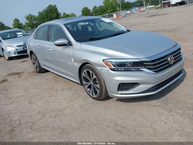 Продажа на аукционе авто 2021 Volkswagen Passat 2.0t Se, vin: 1VWSA7A30MC008351, номер лота: 45623862