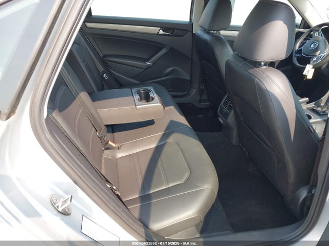 Aukcja sprzedaży 2021 Volkswagen Passat 2.0t Se, vin: 1VWSA7A30MC008351, numer aukcji: 45623862