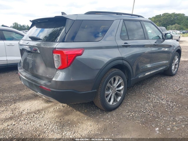 45623861 :رقم المزاد ، 1FMSK8DH4NGA72556 vin ، 2022 Ford Explorer Xlt مزاد بيع