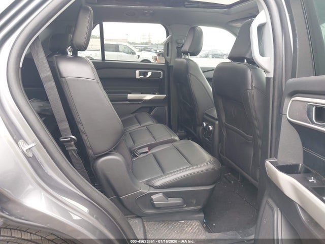 45623861 :رقم المزاد ، 1FMSK8DH4NGA72556 vin ، 2022 Ford Explorer Xlt مزاد بيع