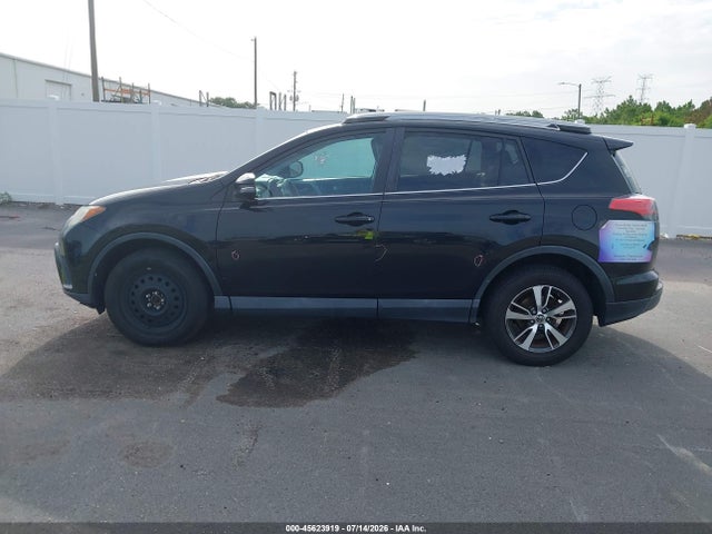 Aukcja sprzedaży 2018 Toyota Rav4 Xle, vin: 2T3RFREV6JW716395, numer aukcji: 45623919