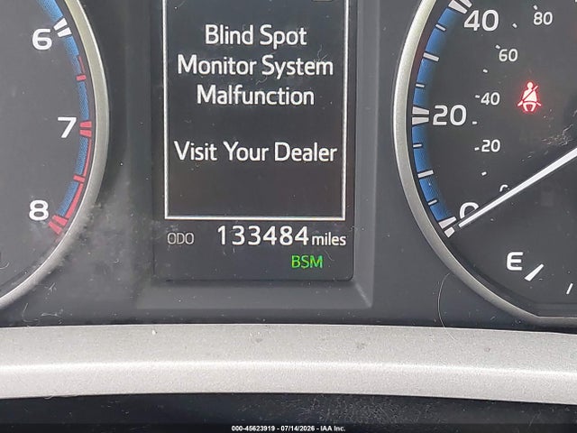 Aukcja sprzedaży 2018 Toyota Rav4 Xle, vin: 2T3RFREV6JW716395, numer aukcji: 45623919