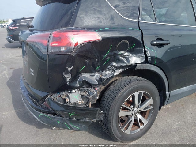 Aukcja sprzedaży 2018 Toyota Rav4 Xle, vin: 2T3RFREV6JW716395, numer aukcji: 45623919