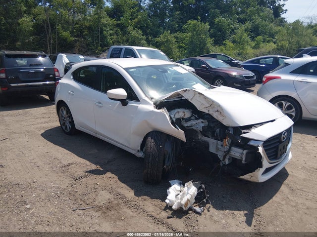 Aukcja sprzedaży 2018 Mazda Mazda3 Touring, vin: 3MZBN1L36JM168517, numer aukcji: 45623982