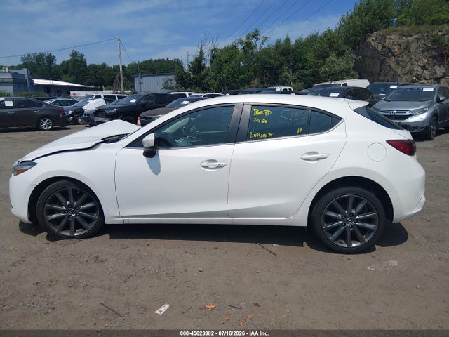 Aukcja sprzedaży 2018 Mazda Mazda3 Touring, vin: 3MZBN1L36JM168517, numer aukcji: 45623982