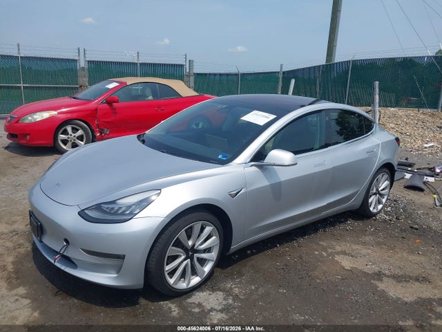 Продажа на аукционе авто 2018 Tesla Model 3 Long Range/mid Range, vin: 5YJ3E1EA5JF060865, номер лота: 45624006
