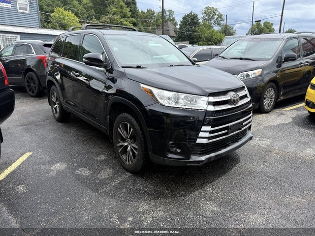 Aukcja sprzedaży 2018 Toyota Highlander Le, vin: 5TDBZRFH1JS883847, numer aukcji: 45624016