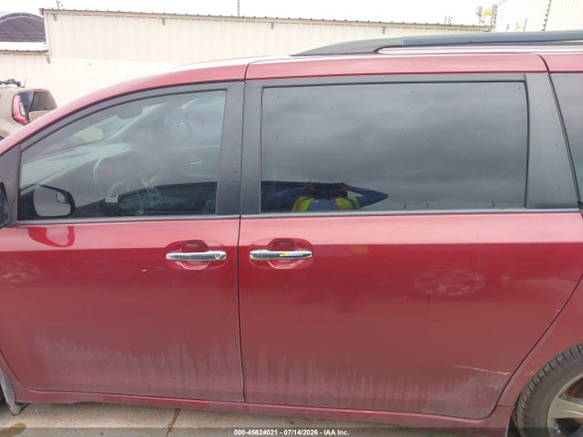 Aukcja sprzedaży 2016 Toyota Sienna Se 8 Passenger, vin: 5TDXK3DCXGS763715, numer aukcji: 45624021