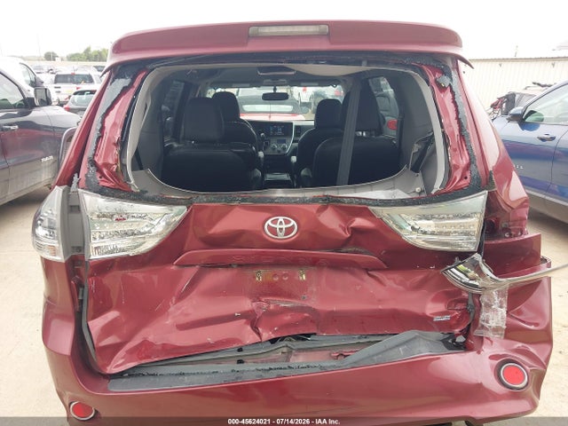 Aukcja sprzedaży 2016 Toyota Sienna Se 8 Passenger, vin: 5TDXK3DCXGS763715, numer aukcji: 45624021