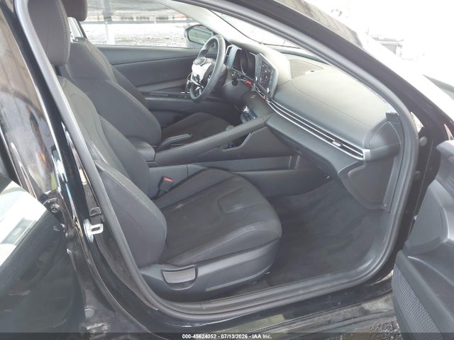 Продажа на аукционе авто 2023 Hyundai Elantra Sel, vin: KMHLM4AG4PU565662, номер лота: 45624052