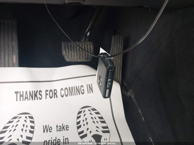 45624059 :رقم المزاد ، YV4L12RK0R1822280 vin ، 2024 Volvo Xc60 B5 Core Dark Theme مزاد بيع