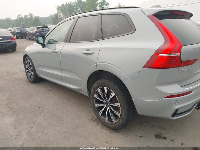 45624059 :رقم المزاد ، YV4L12RK0R1822280 vin ، 2024 Volvo Xc60 B5 Core Dark Theme مزاد بيع