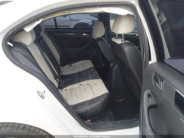 Aukcja sprzedaży 2015 Volkswagen Jetta 1.8t Sport, vin: 3VWD17AJ8FM325724, numer aukcji: 45624074