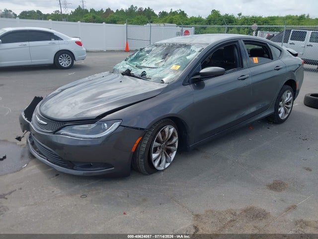 Продаж на аукціоні авто 2015 Chrysler 200 S, vin: 1C3CCCBG6FN517920, номер лоту: 45624087