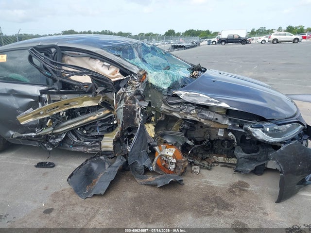 Продаж на аукціоні авто 2015 Chrysler 200 S, vin: 1C3CCCBG6FN517920, номер лоту: 45624087