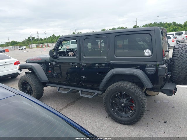 Продаж на аукціоні авто 2020 Jeep Wrangler Unlimited Sport Altitude 4x4, vin: 1C4HJXDG3LW107111, номер лоту: 45624124