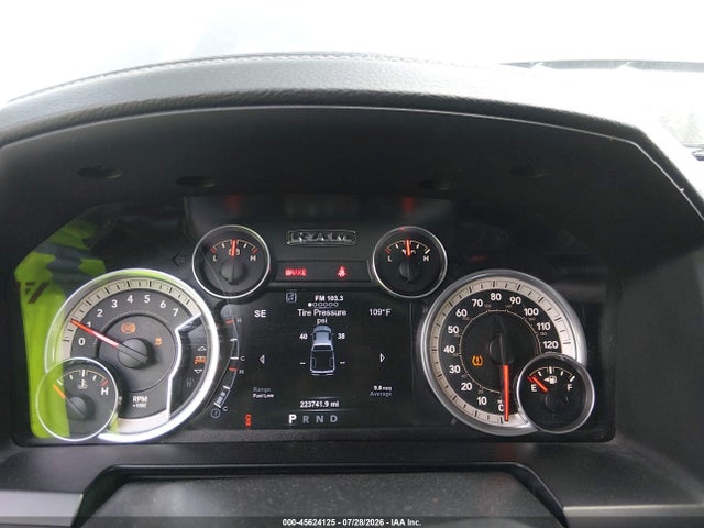 45624125 :رقم المزاد ، 1C6RR7MT3FS540201 vin ، 2015 Ram 1500 Sport مزاد بيع
