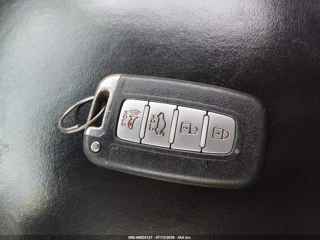Продажа на аукционе авто 2013 Hyundai Genesis 3.8, vin: KMHGC4DD9DU229877, номер лота: 45624127