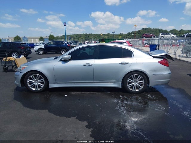 Продажа на аукционе авто 2013 Hyundai Genesis 3.8, vin: KMHGC4DD9DU229877, номер лота: 45624127