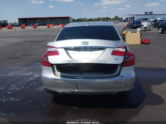 Продажа на аукционе авто 2013 Hyundai Genesis 3.8, vin: KMHGC4DD9DU229877, номер лота: 45624127