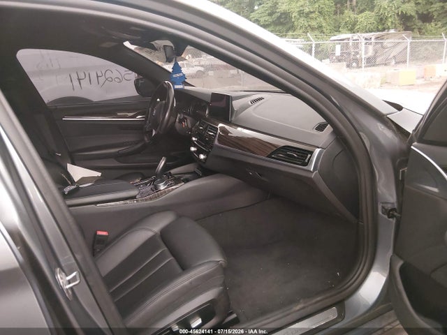 45624141 :رقم المزاد ، WBAJA7C55KWW20082 vin ، 2019 Bmw 5 Series 530i Xdrive مزاد بيع