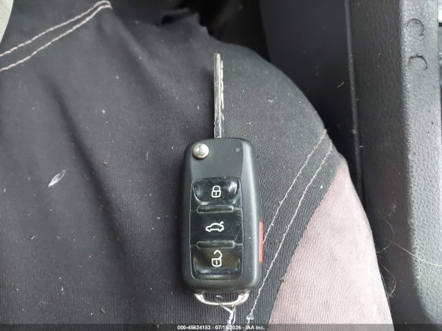 45624153 :رقم المزاد ، 3VWB67AJ3HM251219 vin ، 2017 Volkswagen Jetta 1.4t Se مزاد بيع