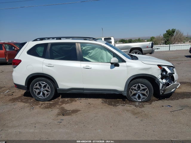 Subaru Forester Premium 2024 JF2SKACC5RH453609 Image 13
