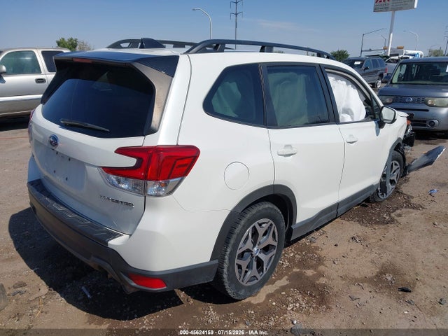 Subaru Forester Premium 2024 JF2SKACC5RH453609 Image 4