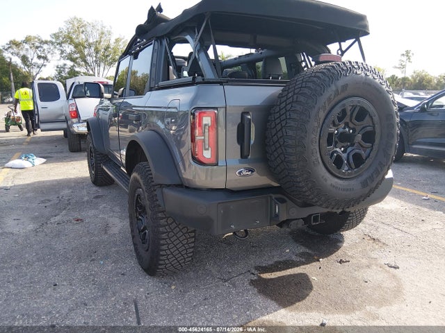 Ford Bronco Wildtrak 2023 1FMEE5DP3PLB51396 Image 3