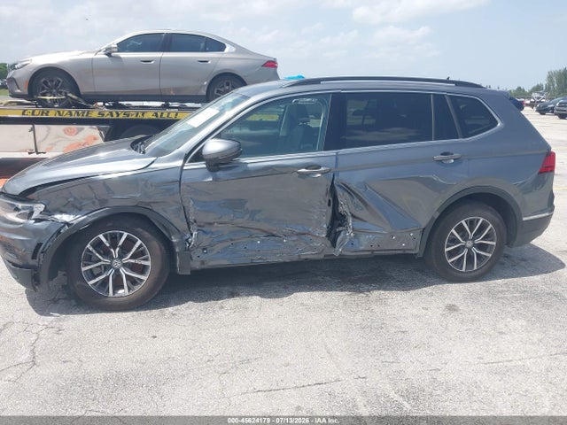 Продаж на аукціоні авто 2020 Volkswagen Tiguan 2.0t Se/2.0t Se R-line Black/2.0t Sel, vin: 3VV3B7AX9LM028717, номер лоту: 45624179
