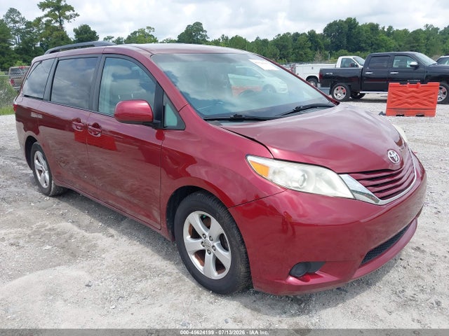 Продажа на аукционе авто 2016 Toyota Sienna Le 8 Passenger, vin: 5TDKK3DC7GS693391, номер лота: 45624199