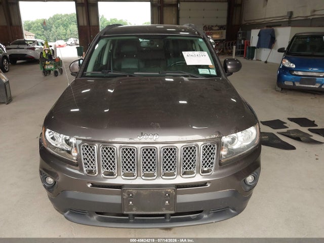 2016 Jeep Compass Latitude მანქანა იყიდება აუქციონზე, vin: 1C4NJDEB0GD757553, აუქციონის ნომერი: 45624219