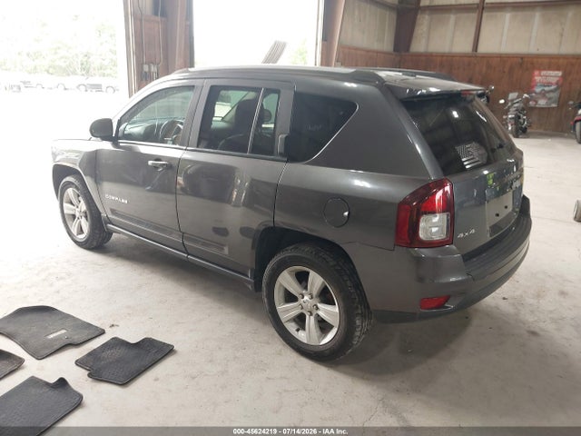 2016 Jeep Compass Latitude მანქანა იყიდება აუქციონზე, vin: 1C4NJDEB0GD757553, აუქციონის ნომერი: 45624219