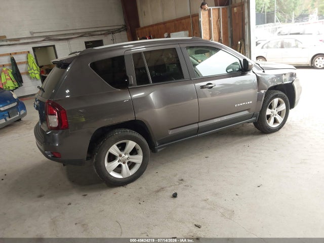 2016 Jeep Compass Latitude მანქანა იყიდება აუქციონზე, vin: 1C4NJDEB0GD757553, აუქციონის ნომერი: 45624219
