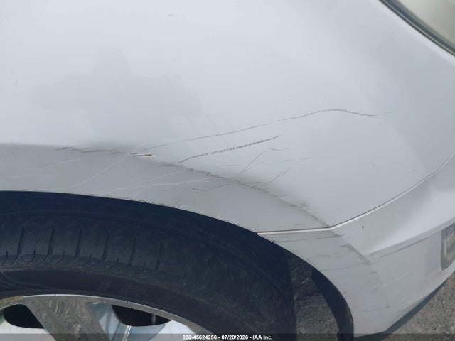 Продаж на аукціоні авто 2016 Chevrolet Equinox Lt, vin: 2GNALCEK3G6211516, номер лоту: 45624256