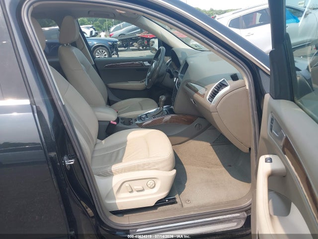 45624319 :رقم المزاد ، WA1LKAFP8AA095530 vin ، 2010 Audi Q5 3.2 Premium مزاد بيع