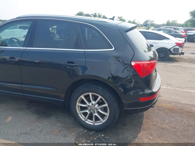 45624319 :رقم المزاد ، WA1LKAFP8AA095530 vin ، 2010 Audi Q5 3.2 Premium مزاد بيع