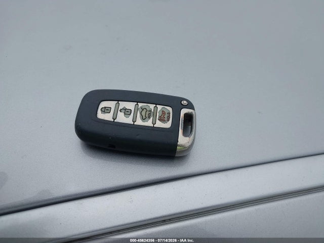 45624356 :رقم المزاد ، KMHGC4DD0CU201710 vin ، 2012 Hyundai Genesis 3.8 مزاد بيع