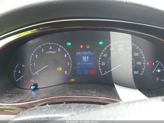 45624356 :رقم المزاد ، KMHGC4DD0CU201710 vin ، 2012 Hyundai Genesis 3.8 مزاد بيع