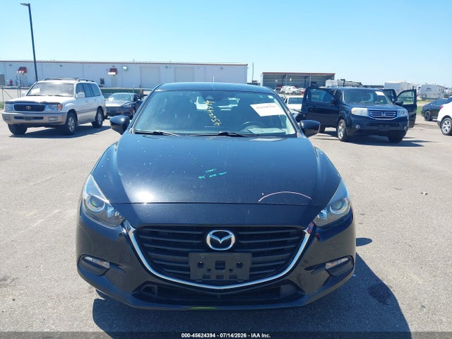Mazda Mazda3 Touring 2018 3MZBN1L30JM193221 Image 12