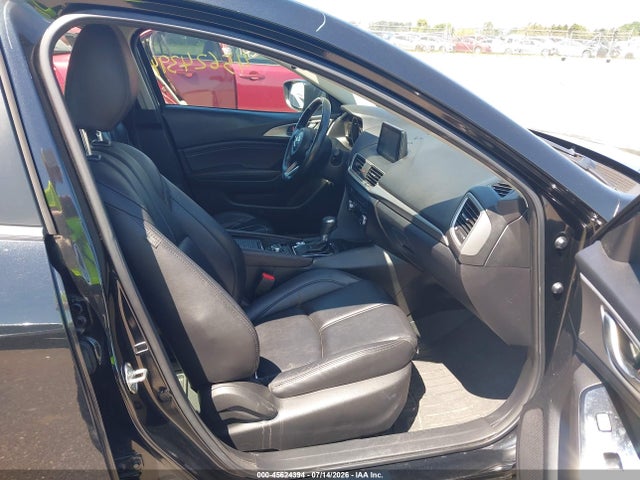 Mazda Mazda3 Touring 2018 3MZBN1L30JM193221 Image 5