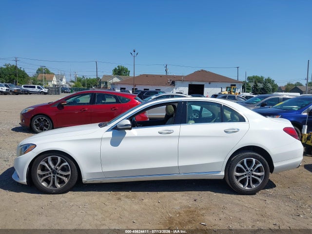 Aukcja sprzedaży 2017 Mercedes-benz C 300 4matic, vin: 55SWF4KB7HU224747, numer aukcji: 45624411