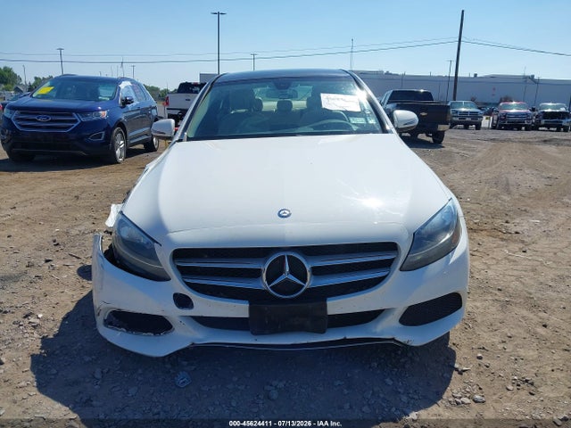 Aukcja sprzedaży 2017 Mercedes-benz C 300 4matic, vin: 55SWF4KB7HU224747, numer aukcji: 45624411