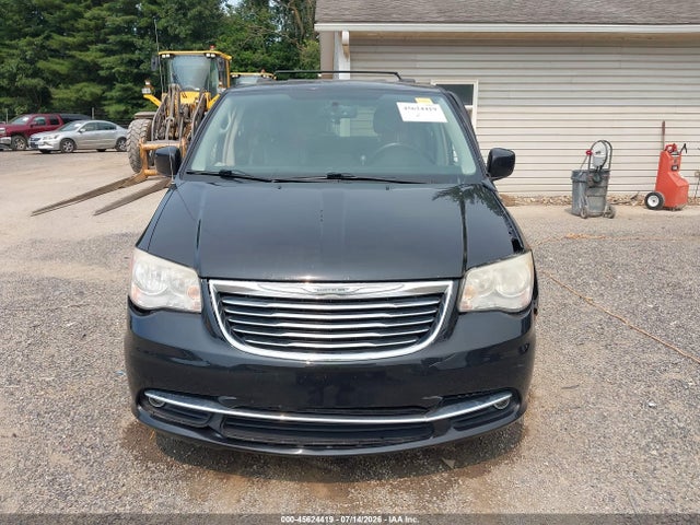 2013 Chrysler Town & Country Touring მანქანა იყიდება აუქციონზე, vin: 2C4RC1BG8DR632321, აუქციონის ნომერი: 45624419
