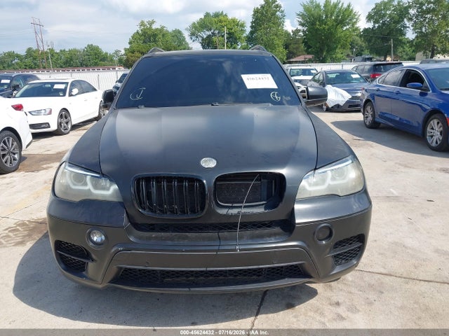 45624432 :رقم المزاد ، 5UXZV8C54BL417751 vin ، 2011 Bmw X5 Xdrive50i مزاد بيع